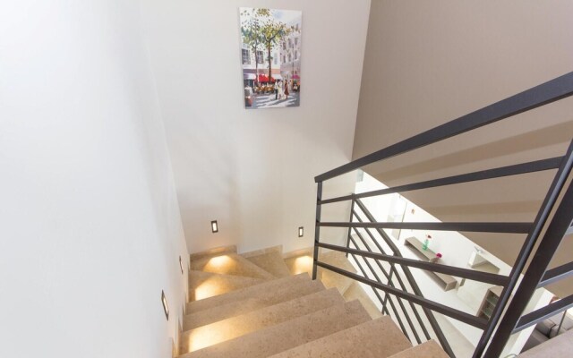 Awesome Home in Stinjan with Hot Tub, WiFi & 4 Bedrooms