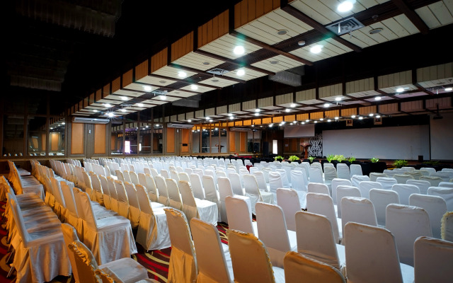 Benakutai Hotel and Apartemen