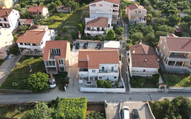Sea View Apartment Marijane, 940
