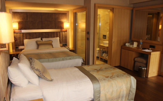 Lale Hotel