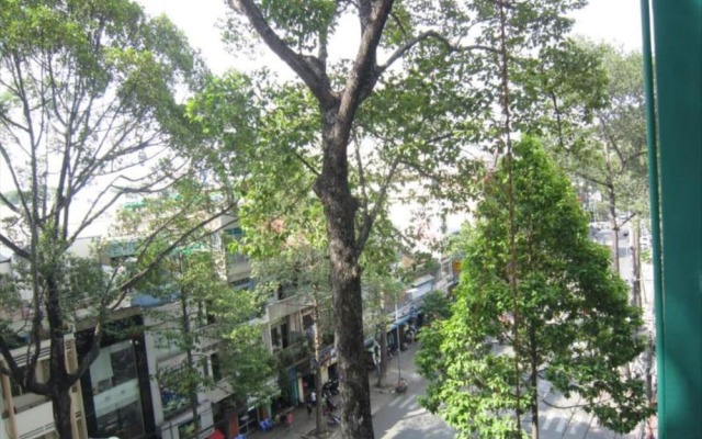 Hanh Long 1 Hotel