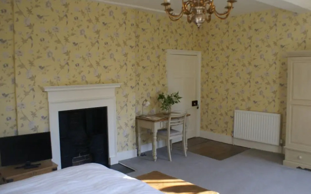 Trelough House B&B