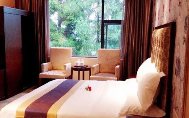 Lianhu Hotel – Guest Rooms – Qianxinan