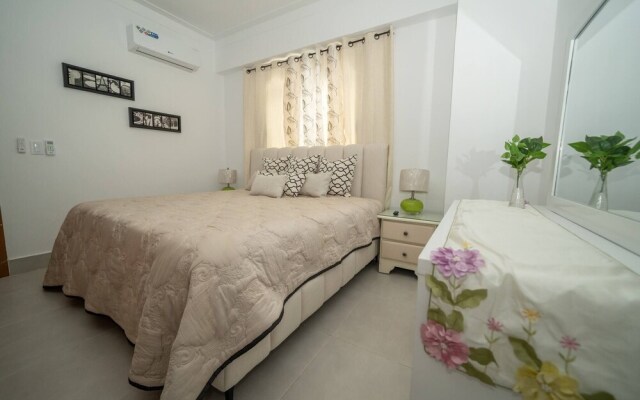 Featuring City Views, 1Br Downtown Stylish 2 Bt Sleeps 2 Wifi Gym Cine 2C