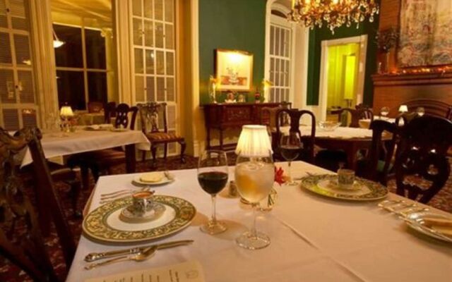 Abingdon Manor - Country Inn & Restaurant
