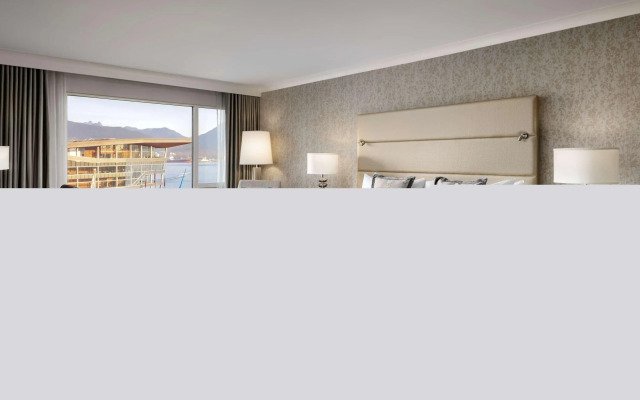 Fairmont Waterfront