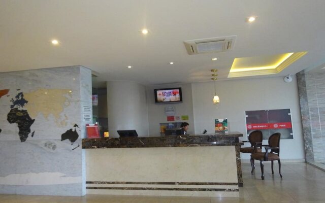 Lizon Curitiba Hotel