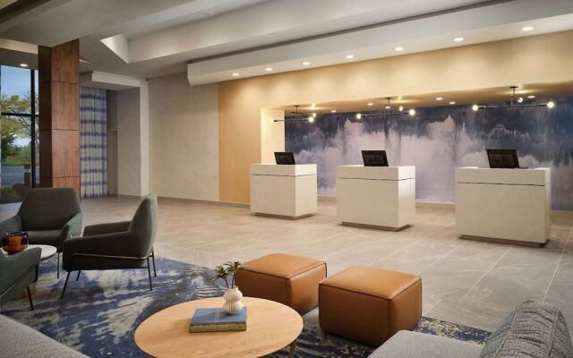 Sheraton Grand Rapids Airport Hotel