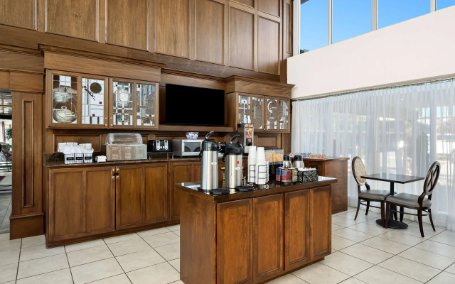 SureStay Plus Hotel by Best Western Brandywine Valley