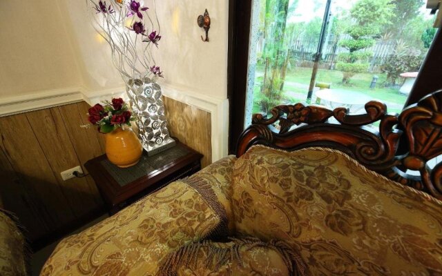 Mu Xia Beds and Breakfasts