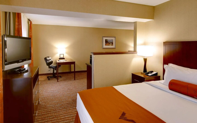 Phoenix Inn Suites - Albany