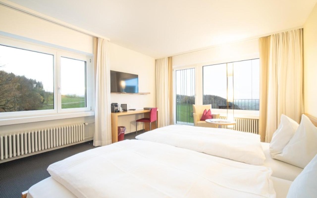 Bad Ramsach Quellhotel – Guest Rooms – Laufelfingen