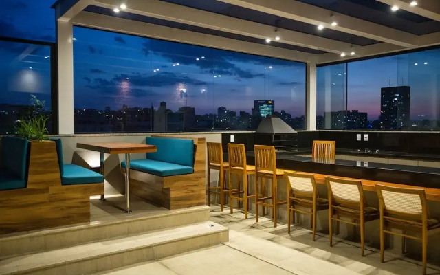 Life Residence