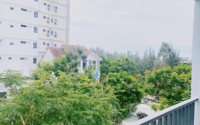 Light House Hostel