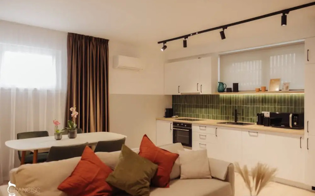 ZEN Garden Apartments