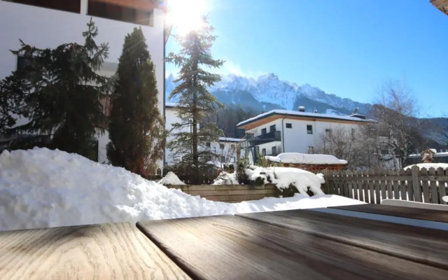 Aurturist Appartement 104