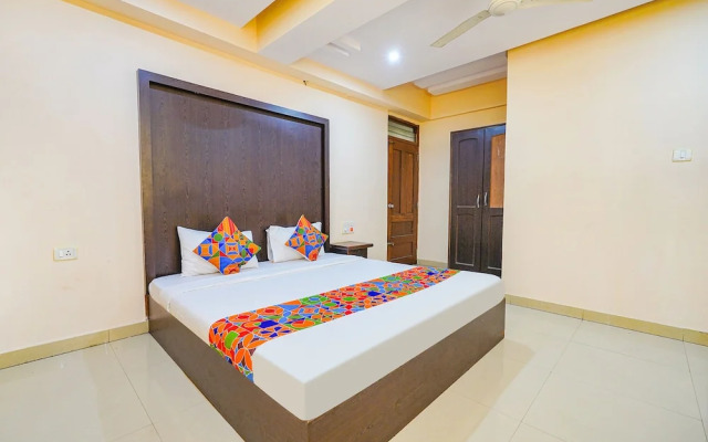 Bns Lodge By OYO Rooms