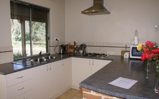 Grandis Cottages