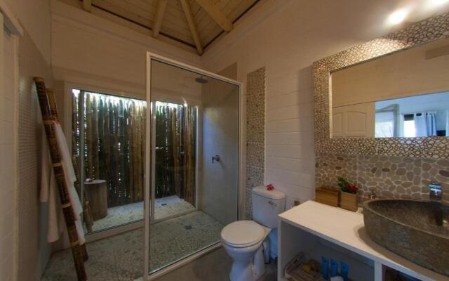 La Pointe Beach Huts