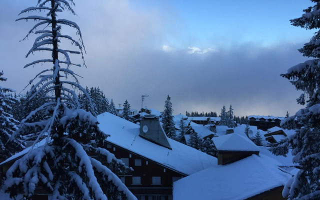 Snow Lodge Hotel Courchevel 1850
