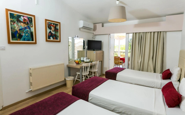 Fitos Inn Guest House