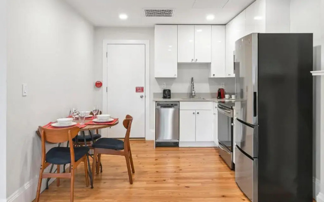 Charlesgate Suites