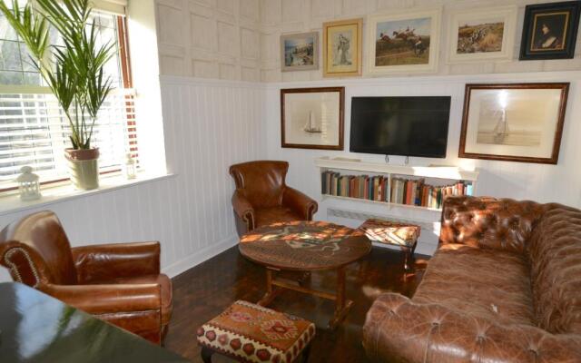 Osea Island Holiday Homes