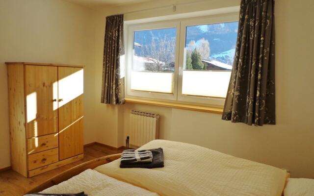 Attractive Apartment in Bramberg am Wildkogel near Ski Lift