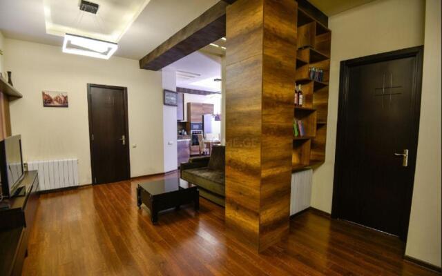 Freedom Square Apartment