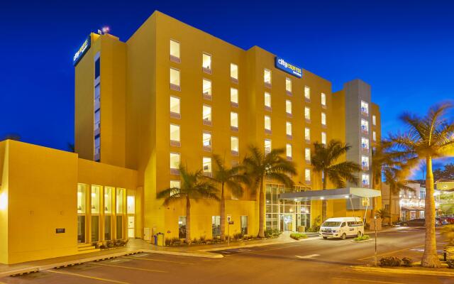 City Express by Marriott Tampico