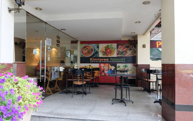 Grand Business Inn