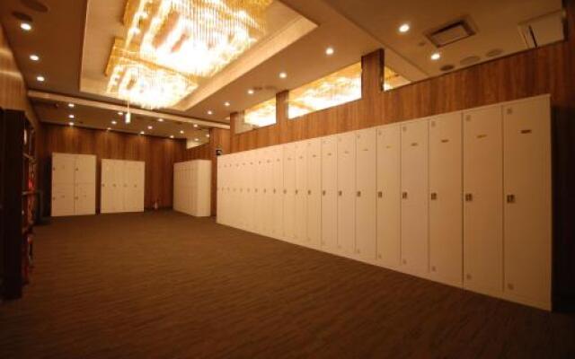 First Cube Yamaguchi