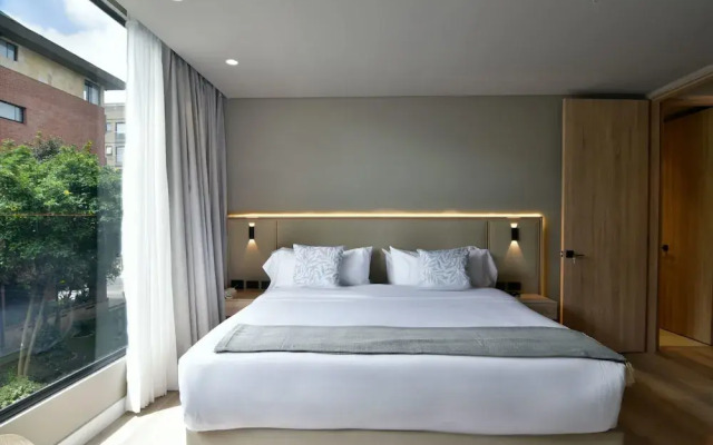 w Resplendent 1BR w Modern Balcony in Unicentro