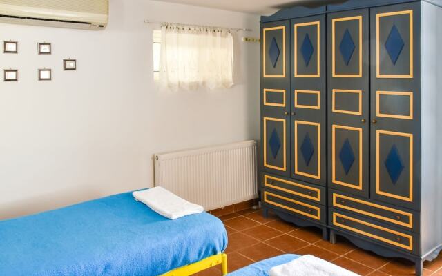 Scenic Holiday Home in Syros With Balcony