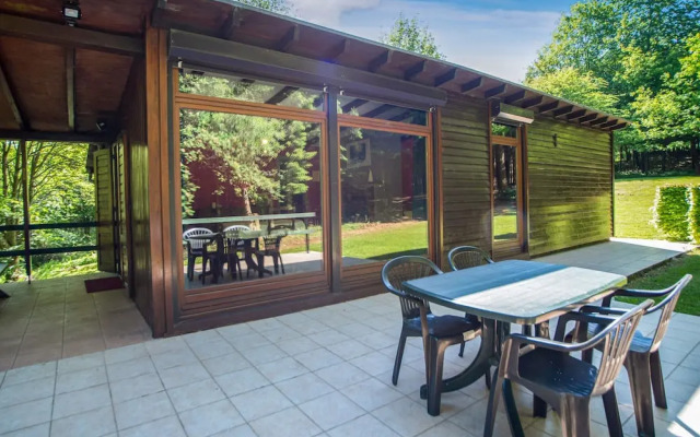 Cozy Chalet in Trois Ponts near Forest