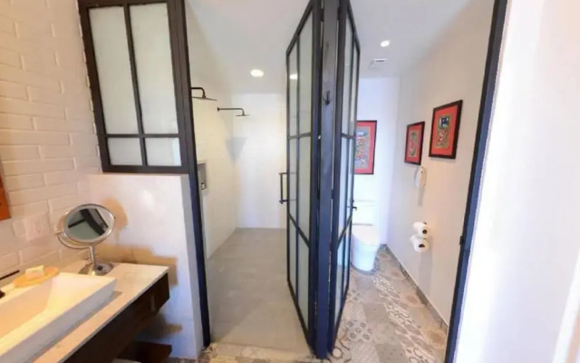 Spacious 4 BR Apt in Cabo