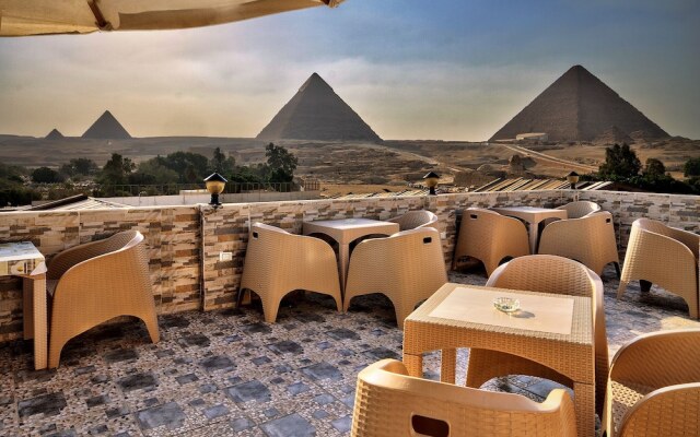 Tut Pyramids View Hotel