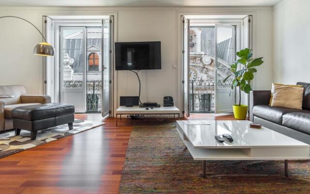 LV Premier Chiado CH2 Balcony Spacious Elevator