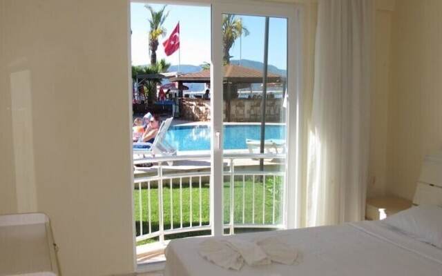 Villa DP03 by JoyLettings