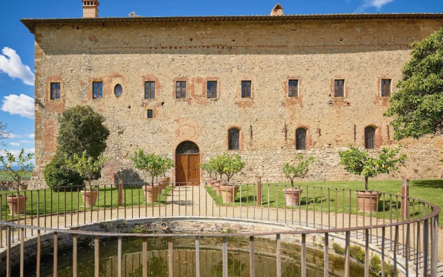 Sant'Anna in Camprena Agriturismo