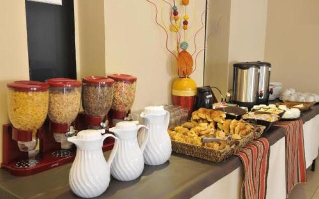 Hotel Canton de las Sierras