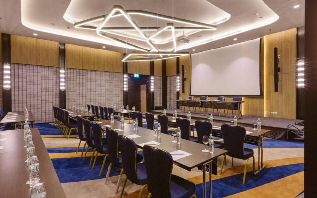 Modena by Fraser Buriram