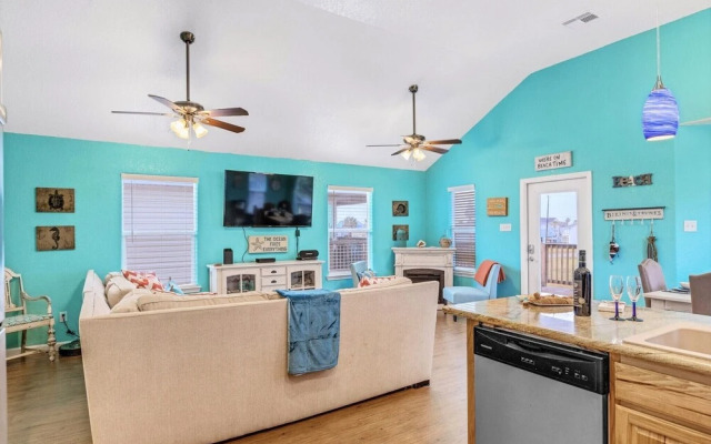 Stunning Beach House With Firepit&grill