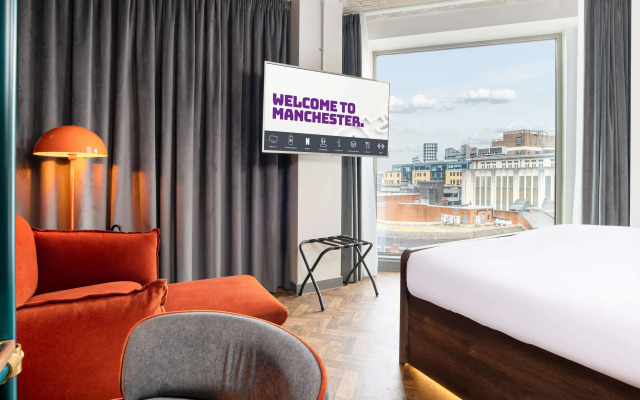 YOTEL Manchester Deansgate