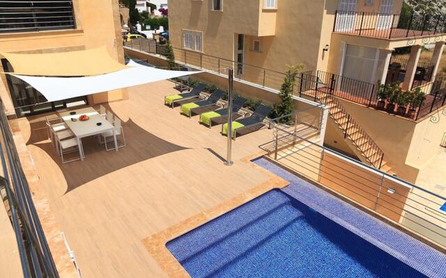 Villa - 4 Bedrooms with Pool, WiFi and Sea views - 108773