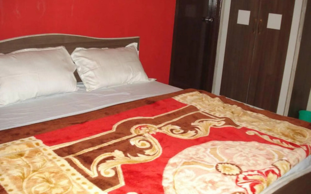 Hotel Om Complex