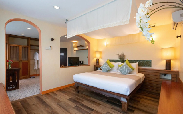 Aochalong Villa Resort & Spa