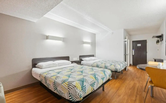 Motel 6 Piscataway, NJ