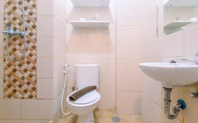 Cozy Living And Minimalist Studio Dave Apartment