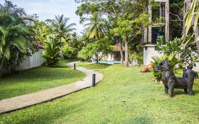 The Lagoon Villa